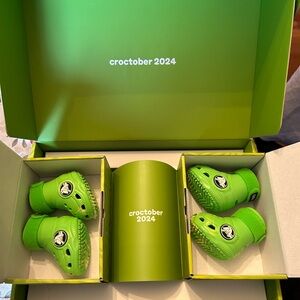 Crocs bark box dog shoes nwot